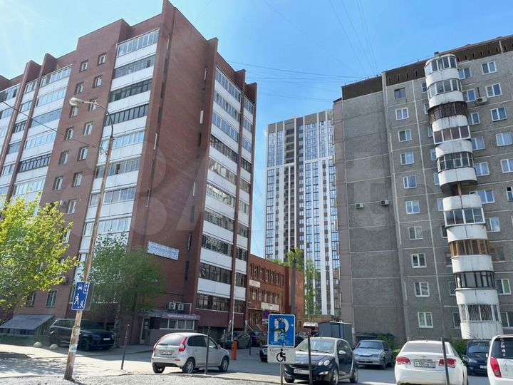 Офис, 167 м², Автовокзал, Парковка, Мебель