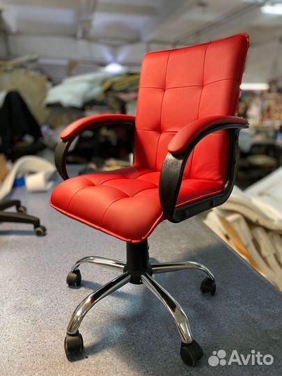 Компьютерное кресло