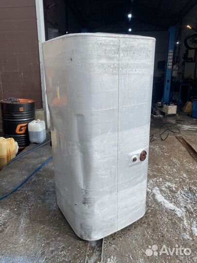 Топливный бак scania 600 литров