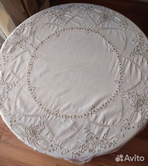 Скатерть круглый стол Германия