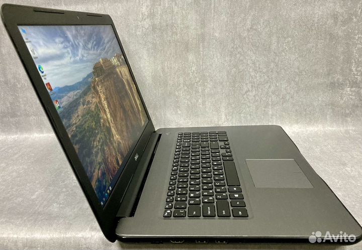 Мощный 17 IPS Dell i7-7500u, 12/ 256 SSD, АКБ 100%