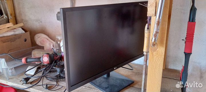 Монитор для компьютера