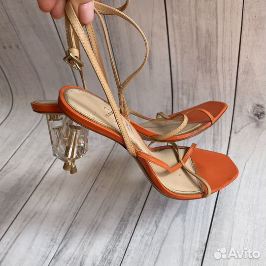 Босоножки zara 39 40