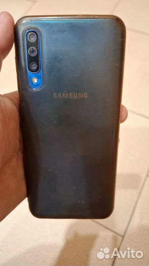 Samsung Galaxy A50, 6/128 ГБ