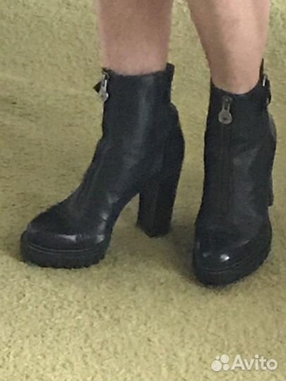 Ботинки Лори Блю