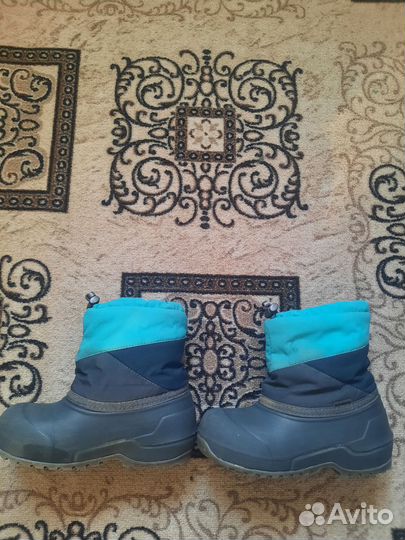 Продам сноубутсы