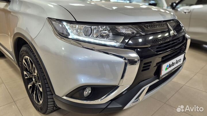 Mitsubishi Outlander 2.0 CVT, 2021, 27 000 км