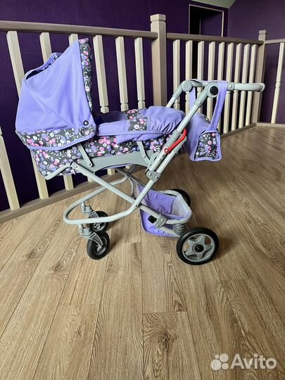 Коляска, колыбель и кукла baby born