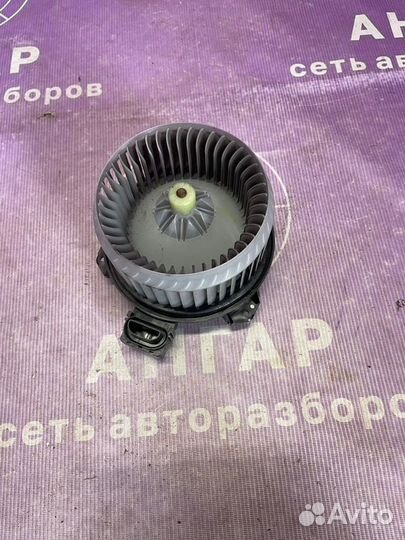 Моторчик печки Suzuki Sx 4 EYA21S M16A 2008