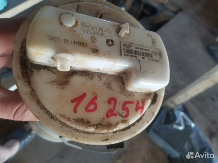 Бензонасос Renault Sandero K7J710 2014