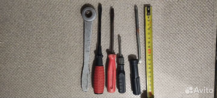 Отвёртки, трещотка, кусачки, бокорезы