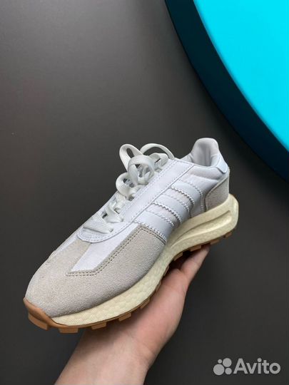 Adidas Retropy