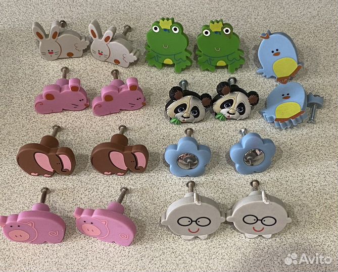 Ручки для мебели в детскую