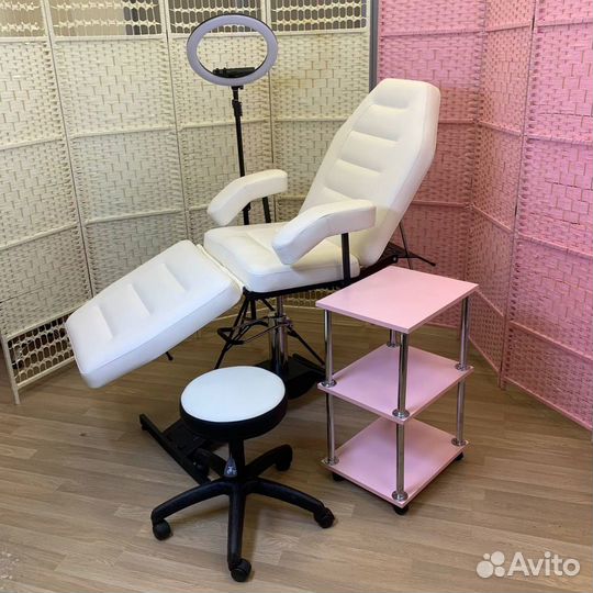 Косметологическое кресло на гидравлике