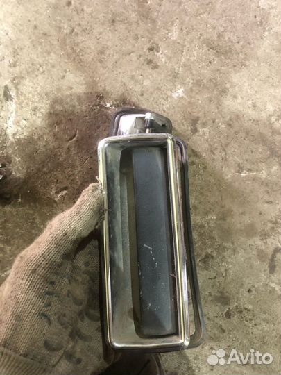 Стекло ваз 2107 и ручки хромированные