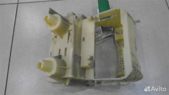 Кронштейн Peugeot 308 1 2007-2013