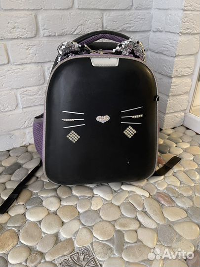 Школьный рюкзак