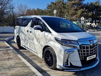 Toyota Alphard 2.5 CVT, 2018, 36 000 км, с пробегом, цена 4 900 000 руб.