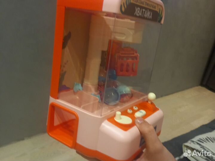 Аппарат для вытягивания игрушек