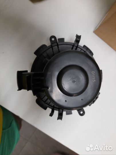 Вентилятор печки Renault Master