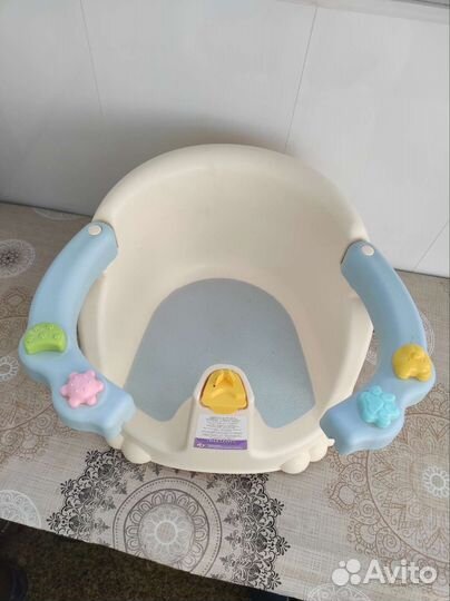 Стульчик для купания kidfinity