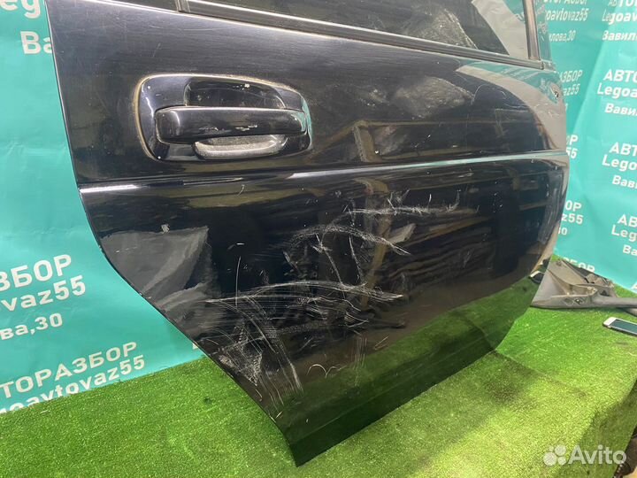 Задняя правая дверь лада приора