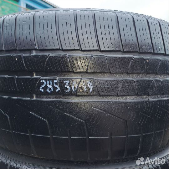 Pirelli Winter Sottozero 240 Serie II 255/35 R19 и 285/30 R19 98V