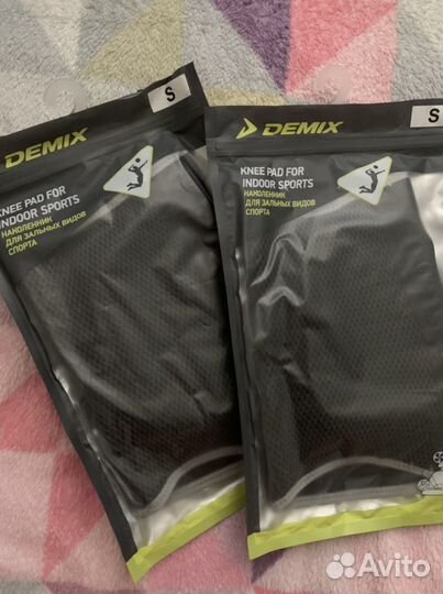 Наколенники demix