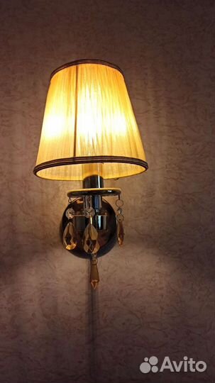 Настенный светильник бра