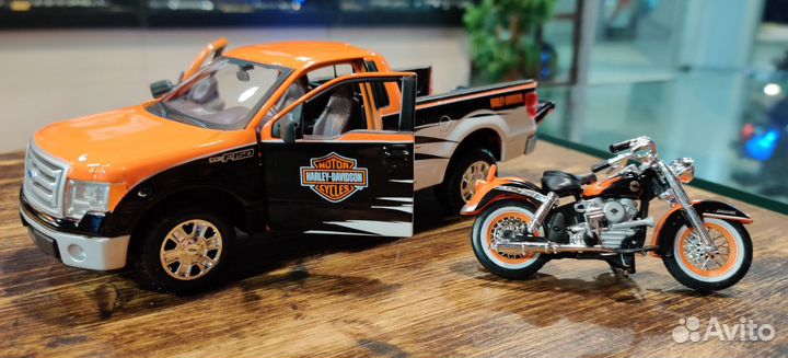 Модель авто Ford F-150 STX и мото Flh Duo Glide