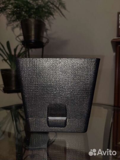 Кашпо горшок для цветов