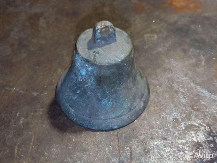 Поддужный колокольчик