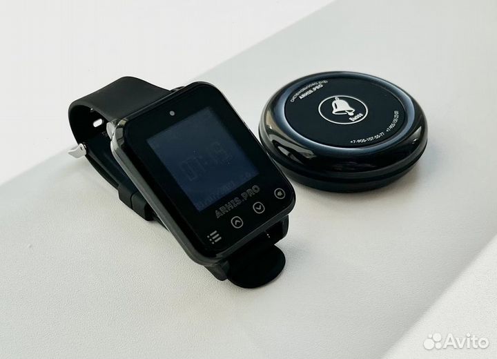 Кнопка вызова официанта/персонала/сотрудника и час