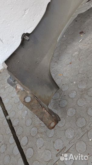 Крыло правое переднее Toyota Auris E15