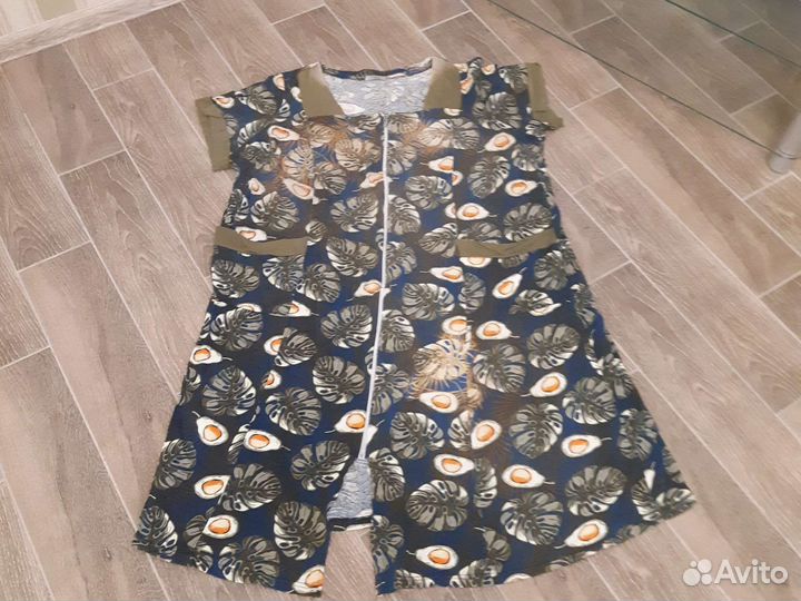 Одежда женская 60-62 размера