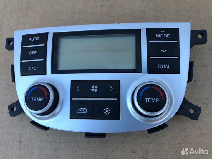 Блок управления климат-контролем Hyundai Santa Fe