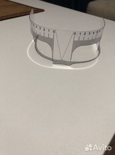Линейка для бровей