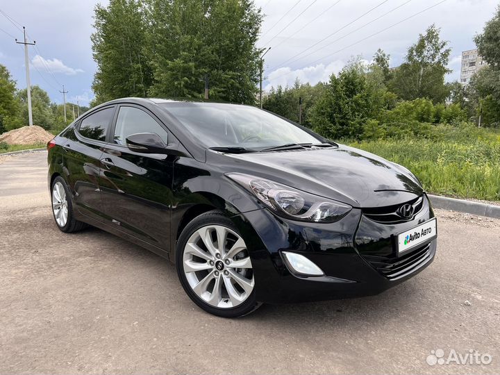 Hyundai Elantra 1.6 AT, 2012, 130 000 км