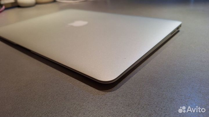 Apple MacBook Air 13 2010