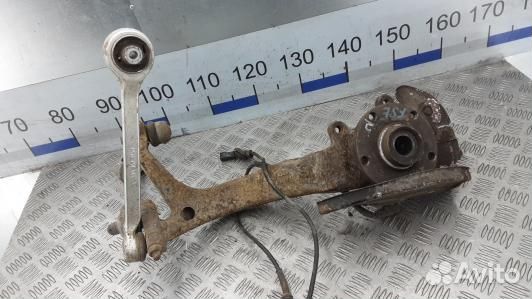 Ступица передняя левая volkswagen passat B5 (FSE02