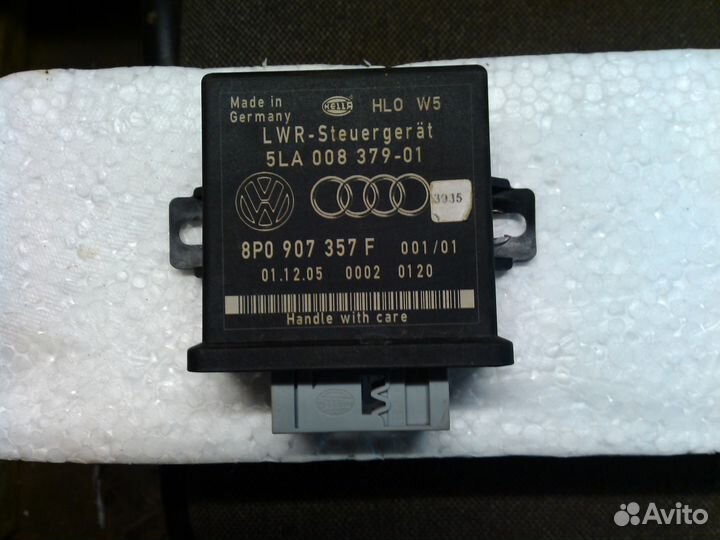 Ауди А4 (В7) 2005г-блок управления рег. фар