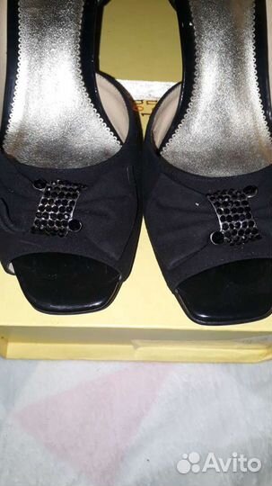 Женские туфли Moda donna