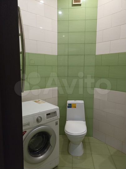 1-к. квартира, 38 м², 1/8 эт.