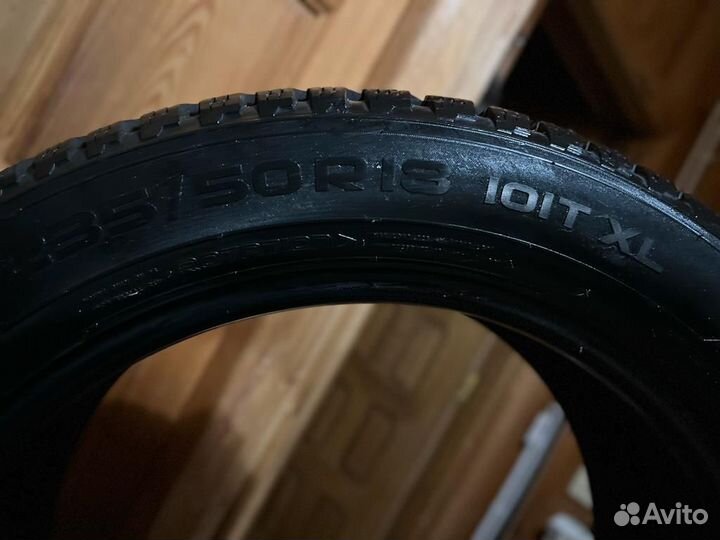 Nokian Tyres Hakkapeliitta 8 235/50 R18 101T