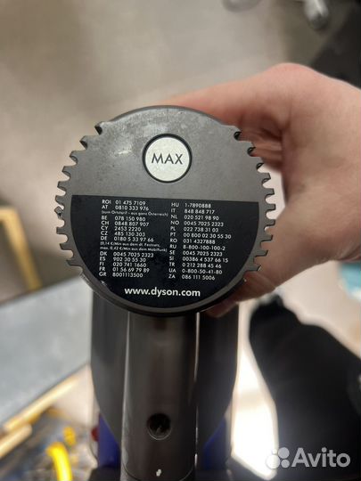 Беспроводной пылесос dyson