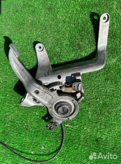 Педаль стояночного тормоза Mercedes C W203 2002