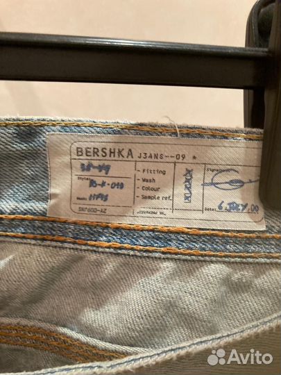 Джинсы мужские Bershka