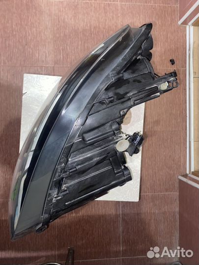 Фара правая на volkswagen polo sedan рестайлинг