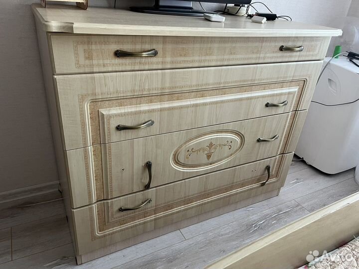 Спальный гарнитур бу