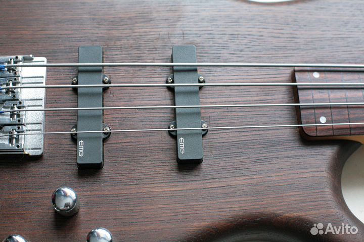 Бас гитара безладовая Rockoon RB-85K JJ Fretless